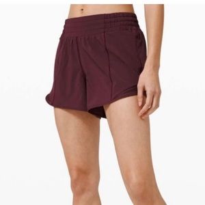 Lululemon hotty hot high rise short
